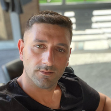 Gökhan Karaarslan, 34, Utrecht, The Netherlands